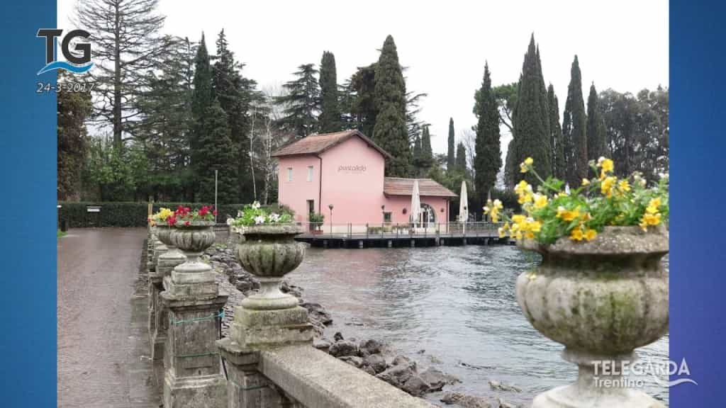 Lavori alla gelateria Punta Lido