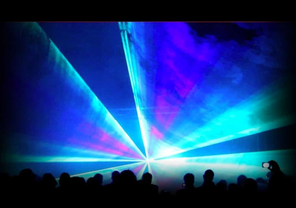 spettacolo-lasershow-b3cac7ce3d