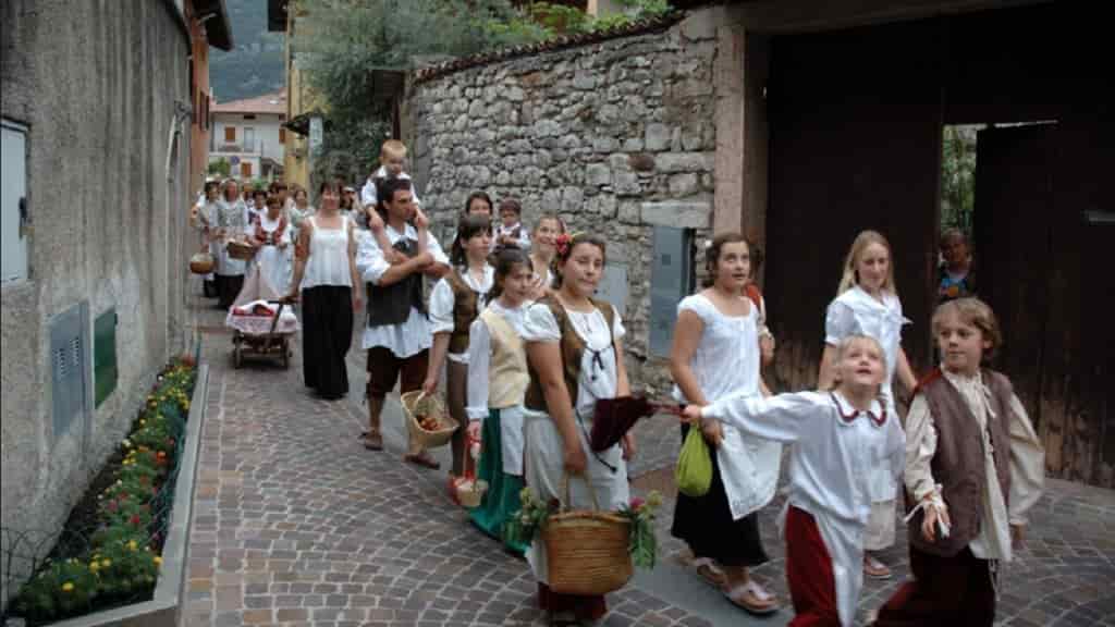 rievocazione-storica-del-voto-di-s.-abbondio-o-dei-12-sabati_391509_5