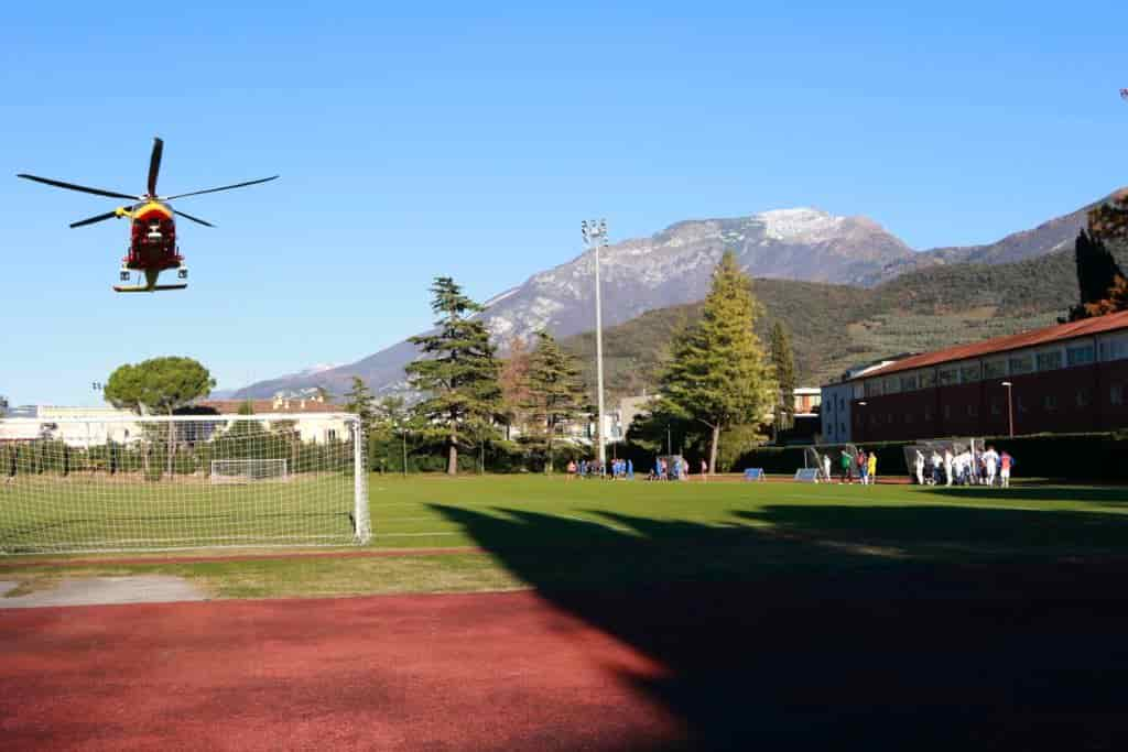 19-11-17  Riva elisoccorso alla partita Benacense - Levico