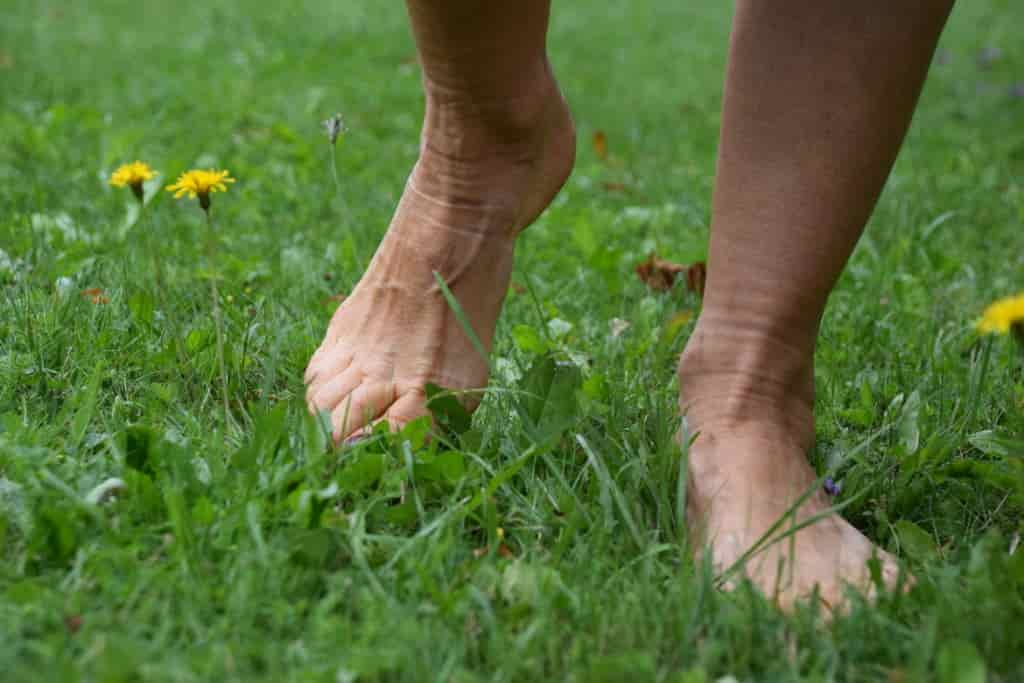 A-piedi-nudi-nel-parco_imagefullwide