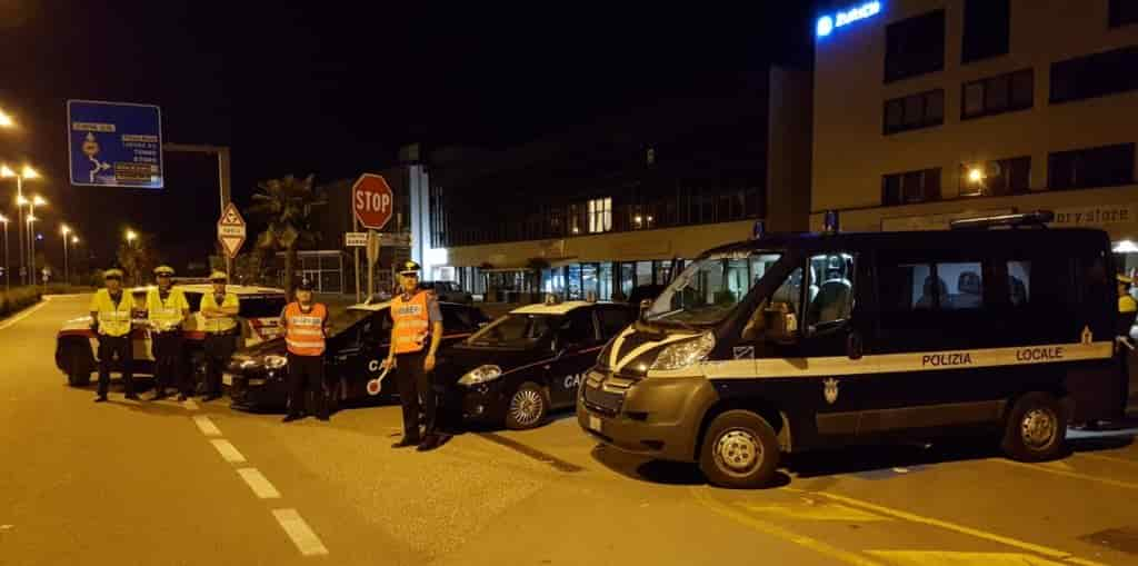 CARABINIERI E POLIZIA LOCALE OPERAZIONE ALCOOL