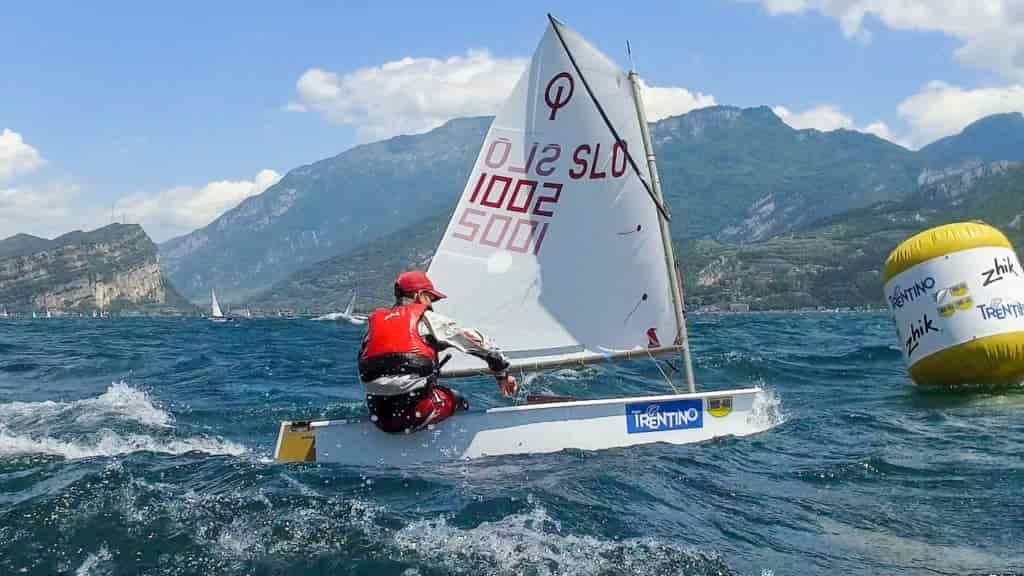 OPTIMIST 4