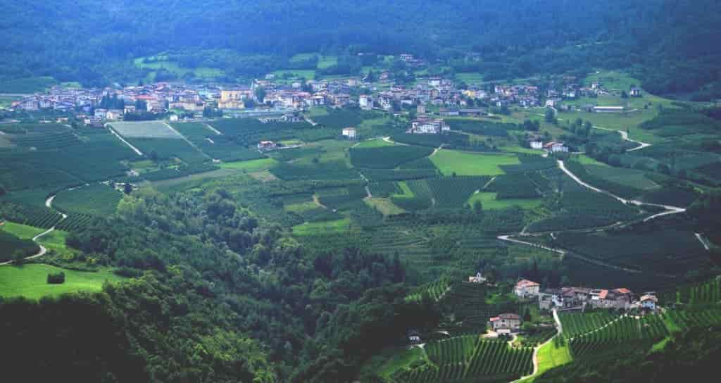 Paesaggio-Trentino_imagefullwide