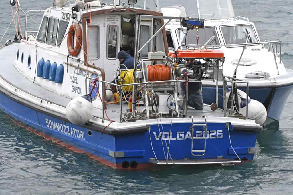 20181124_DSC8514 TORBOLE POLIZIA NAUTICA E VOLONTARI DEL GARDA RICERCA CAMION