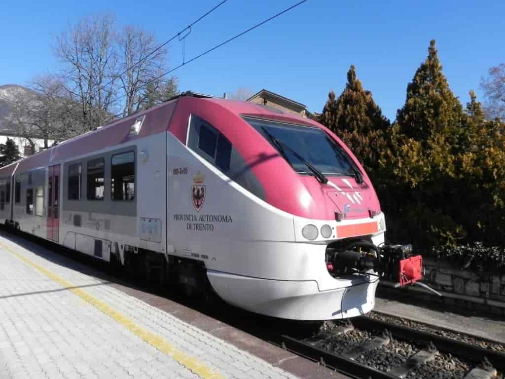 TRENO Minuetto-PPAT-Valsugana-4_imagefullwide