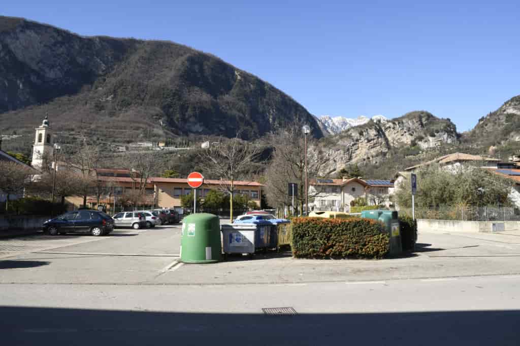 20190218_DSC9282 RIVA VARONE PARCHEGGIO VIA SEGA