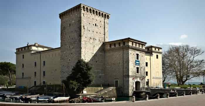 Museo-Riva-del-Garda-esterno-II-ph-Pierluigi-Faggion