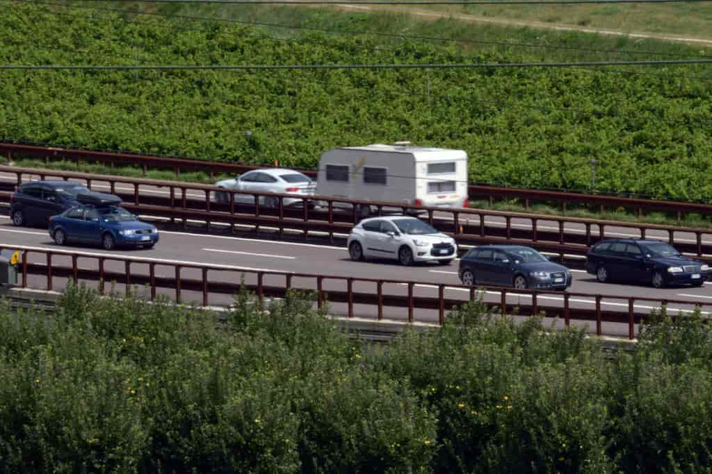 TRAFFICO IN AUTOSTRADA