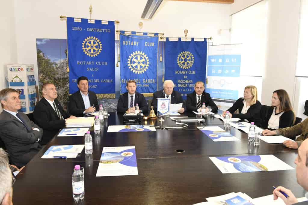 20190509_DSC5342 presentazione forum garda rotary