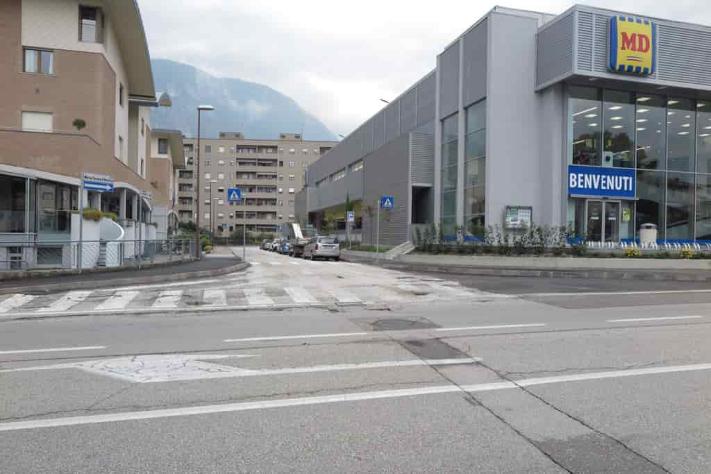 20190511IMG_5137 VIALE TRENTO INCROCIO MD