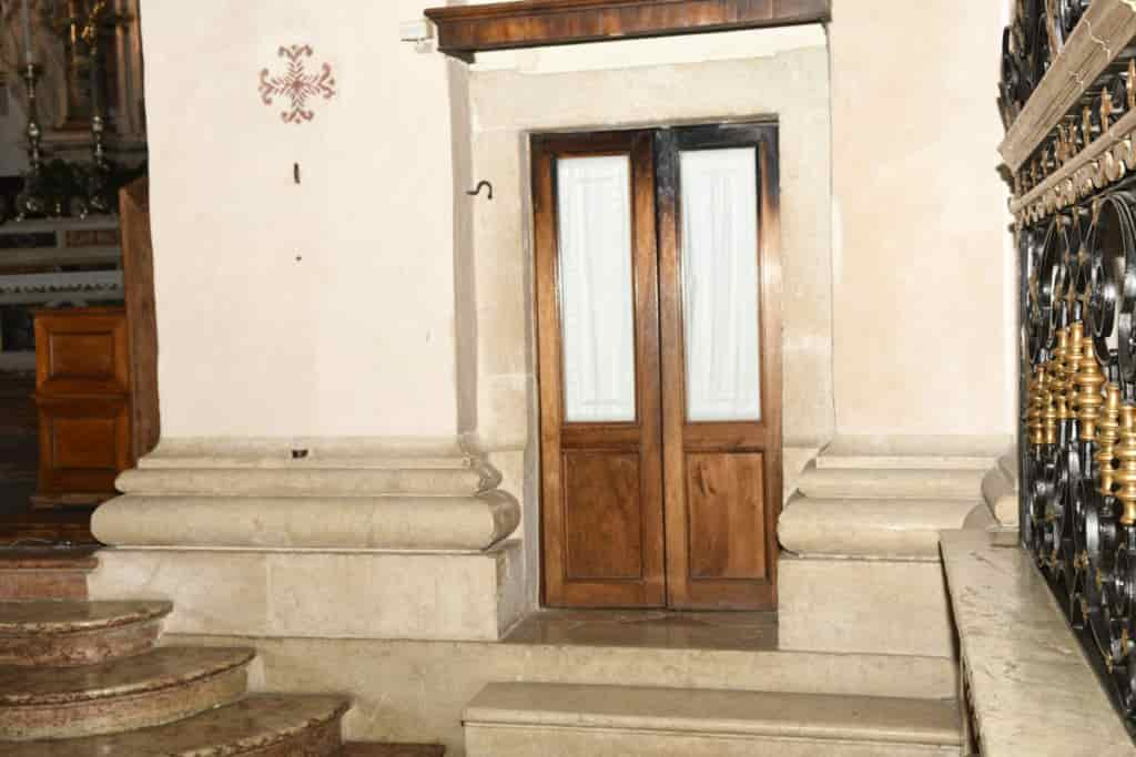 20190812_DSC5665 ARCO INGRESSO SAGRESTIA CHIESA COLLEGIATA