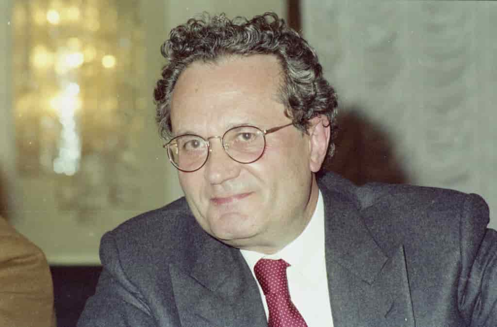 EUGENIO MANTOVANI ARCO 1 1996 05 OK