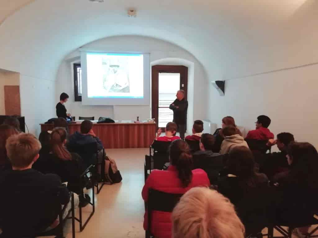 ASSOCIAZIONE FLORIANI DIDATTICA 10 2019