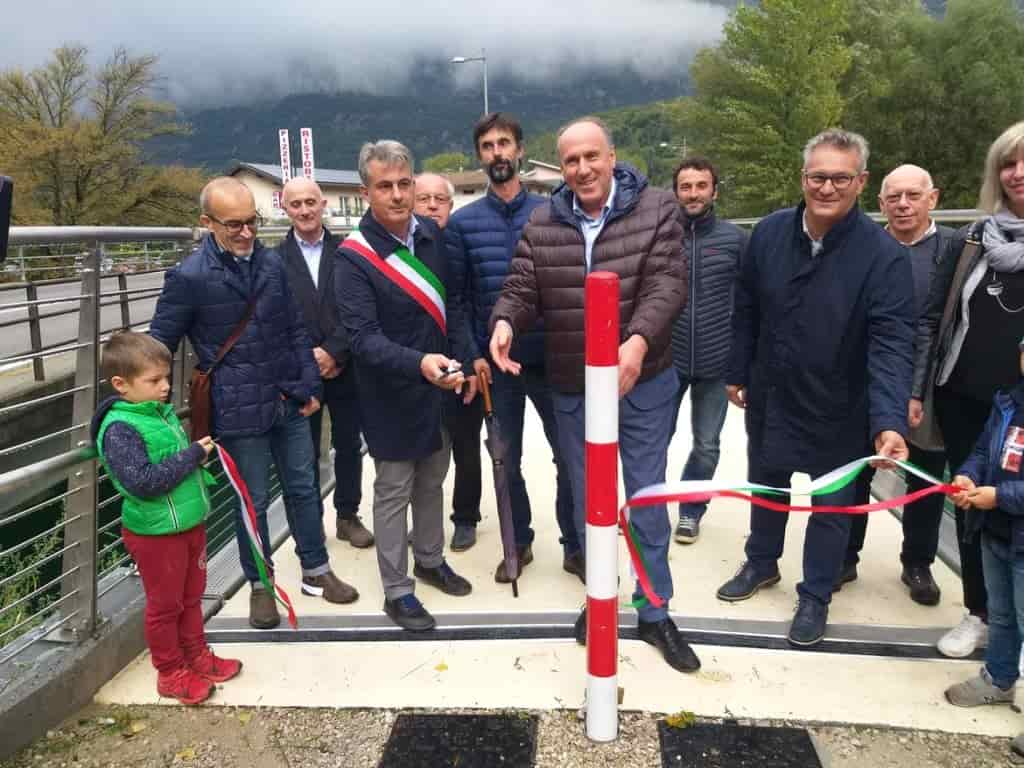 passerella valle laghi