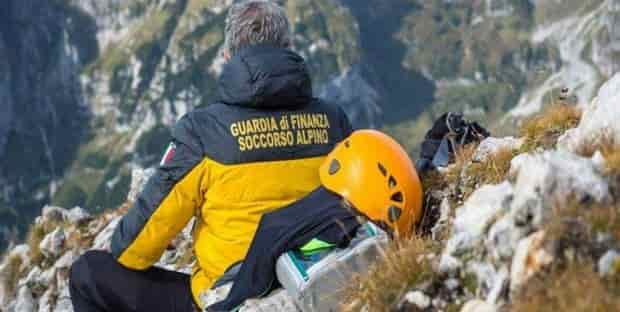 soccorso alpino guardia di finanza