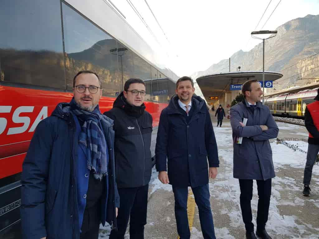 TRENO TRENTO MILANO ullwide