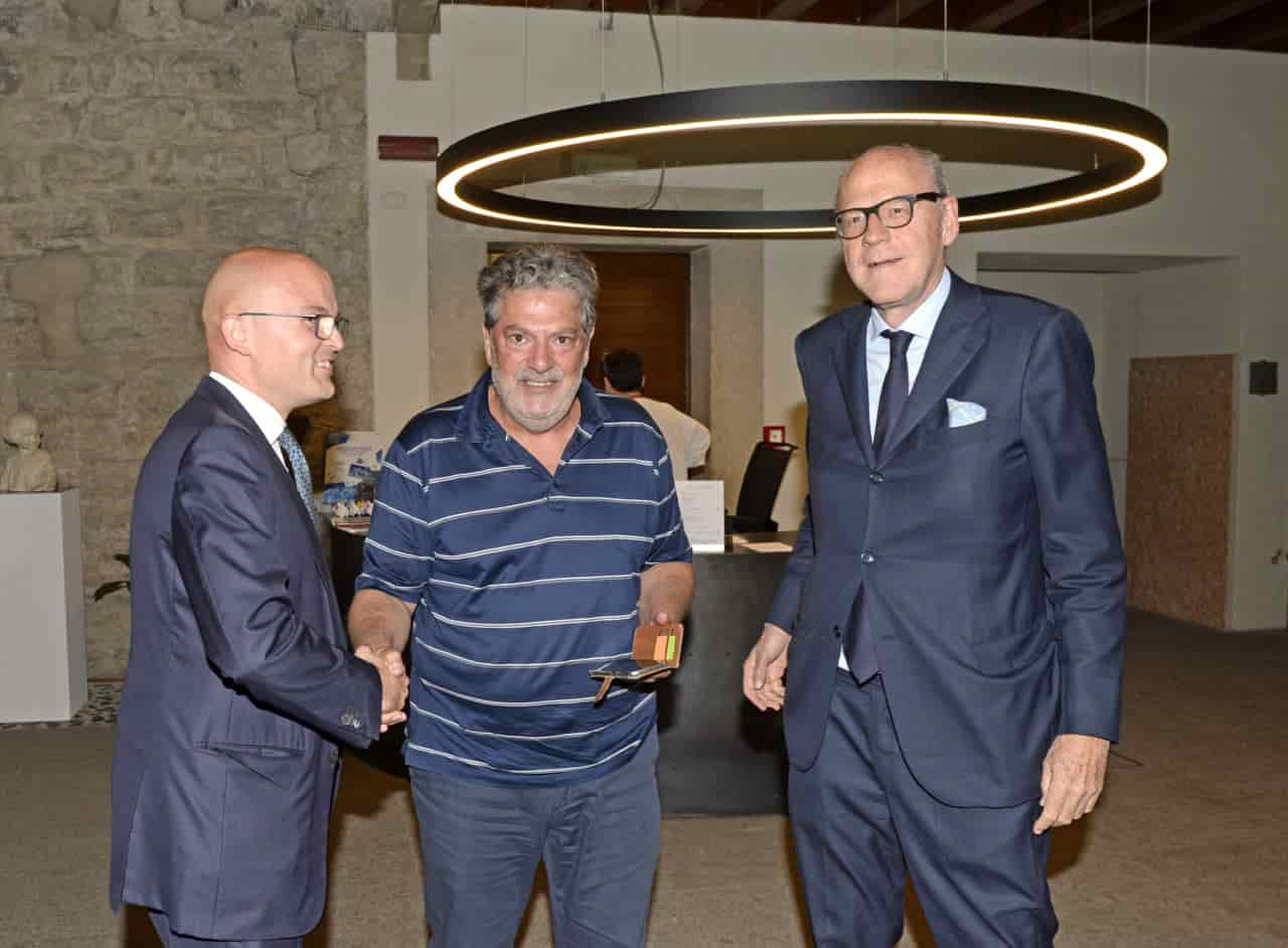 20180626_4FG3475-RIVA-PRESENTAZIONE-PIANO-DI-COMPARTO-CONSIGLIO-COMUNALE-AREA-CATTOI-HANZ-PETER-HAGER-e1579891373109-1280x942.jpg