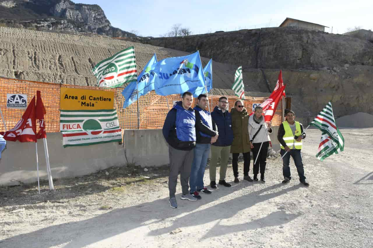 20200213_DSC3039 NAGO PROTESTA SINDACALE CANTIERE TUNNEL LOPPIO BUSA