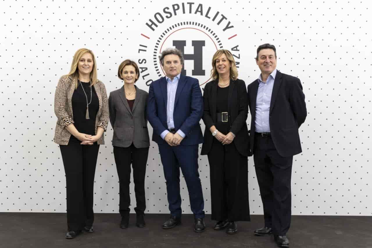 44Hospitality_RivaDelGarda_dasx_AlessandraAlbarelli_LorenzaBonaccorsi_RobertoPellegrini_CarlaCosta_MarcoBenedetti_PHJacopoSalvi_1