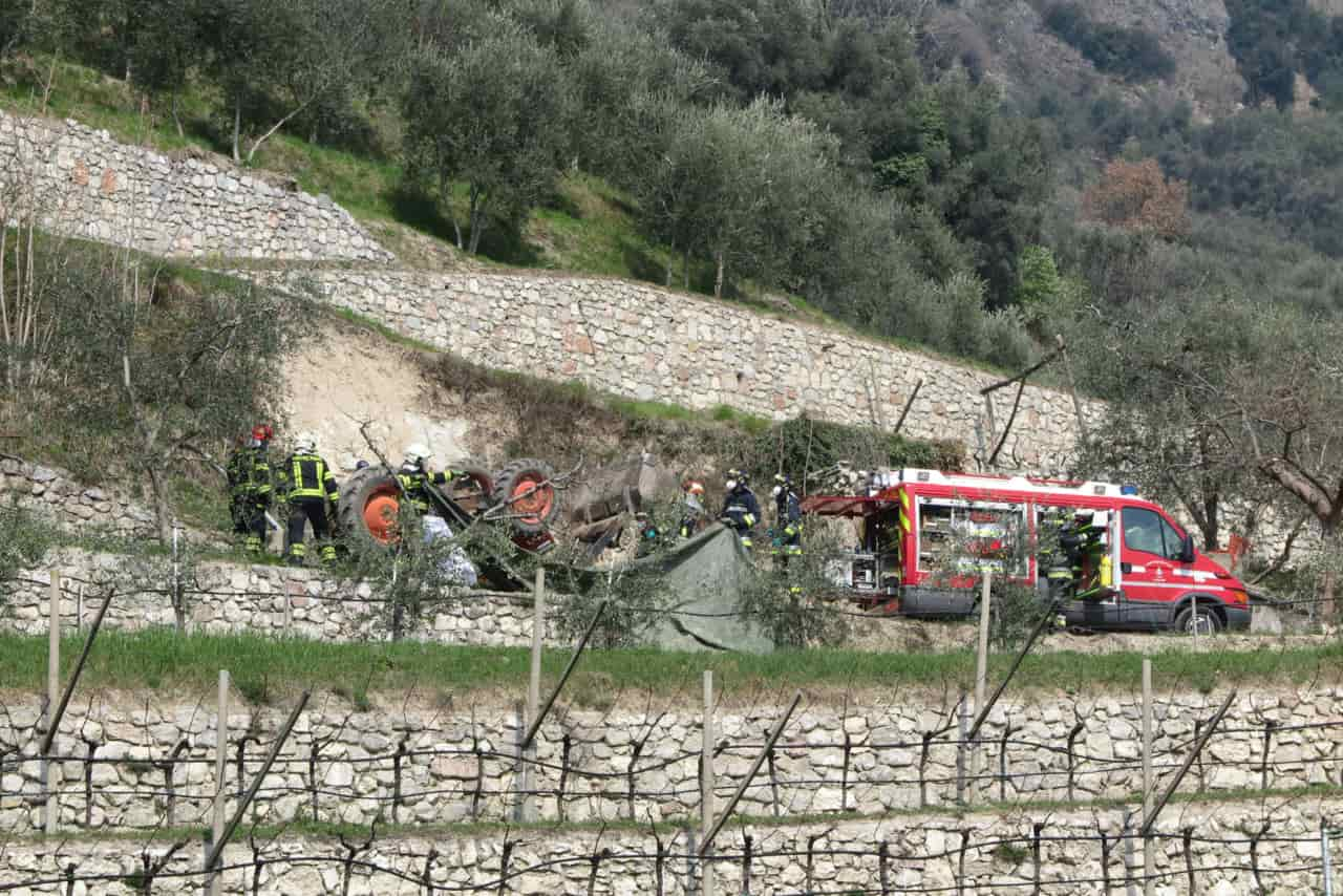 20200321IMG_7806 ARCO MENEGATTI LUCIANO DI NAGO MUORE SCHIACCIATO DAL TRATTORE VARIGNANO