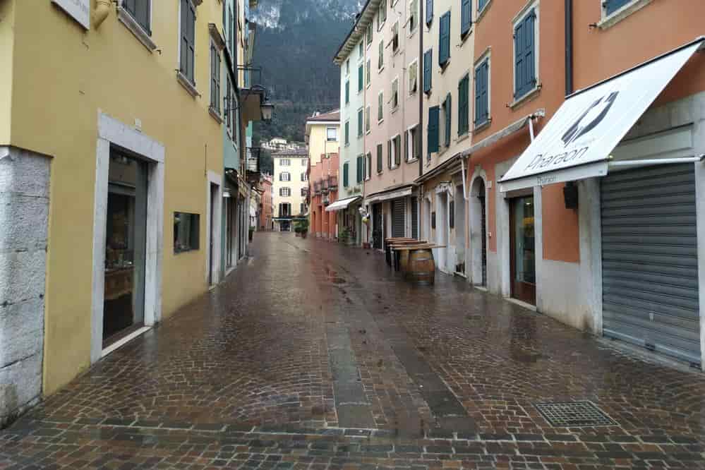 Riva-14-marzo-08-via-Disciplini