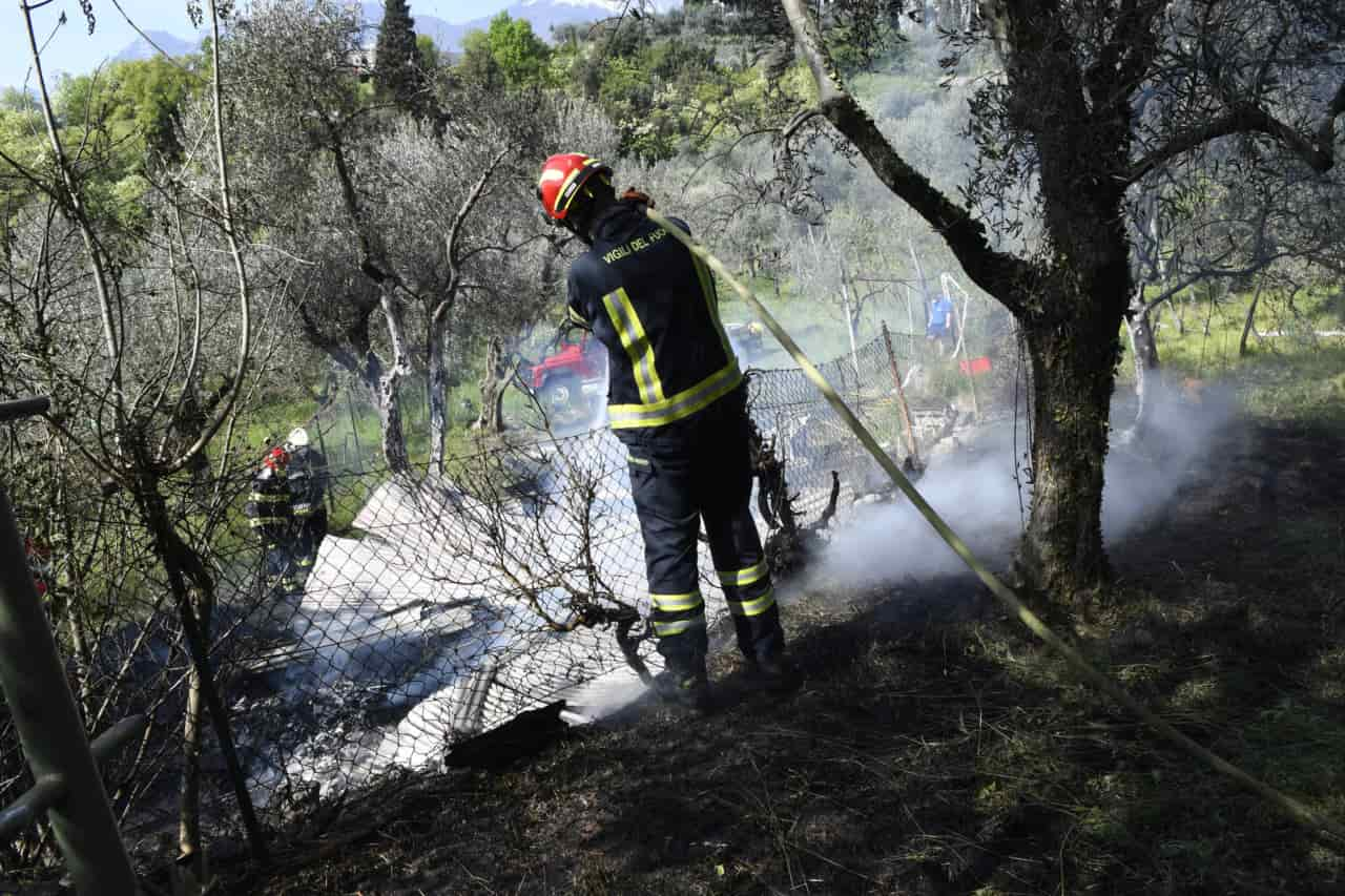 20200417_DSC7062 arco LAGHEL INCENDIO BARACCA