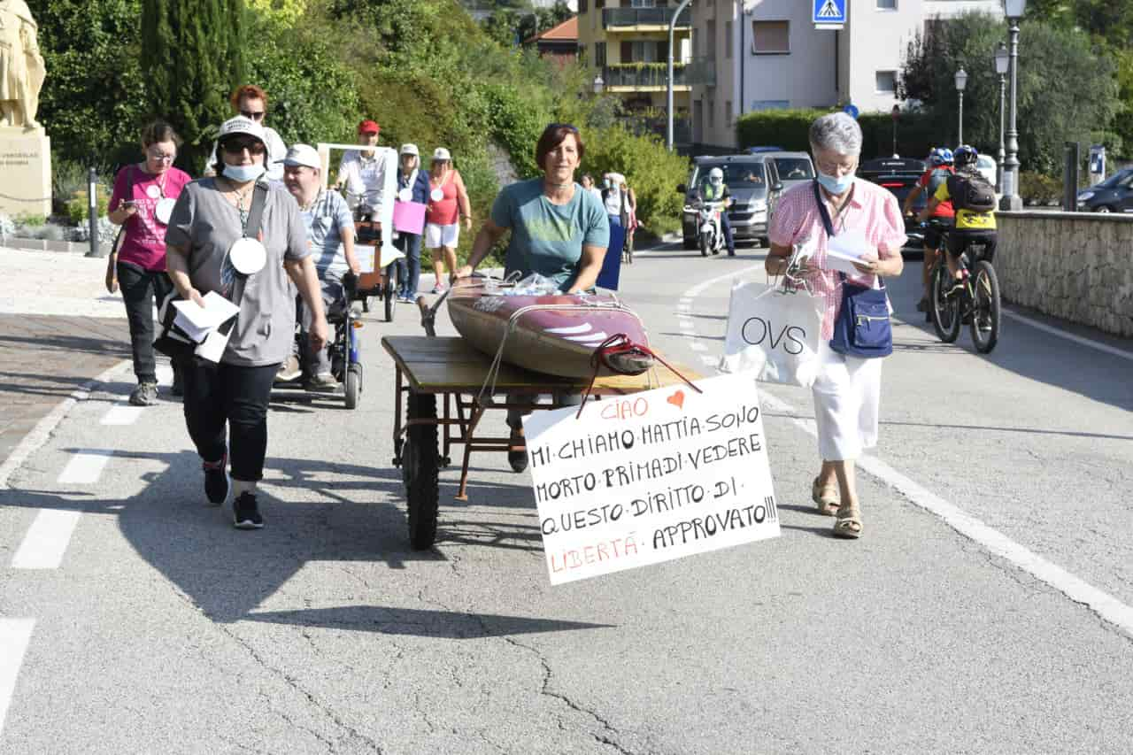 20200912_DSC0726 ARCO MARCIA DELLE CARROZZINE PROTESTA AUGUSTO TAMBURINI