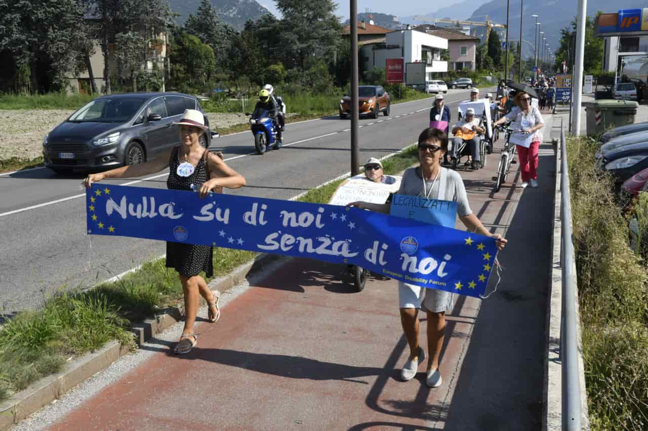 20200912_DSC0760 ARCO MARCIA DELLE CARROZZINE PROTESTA AUGUSTO TAMBURINI