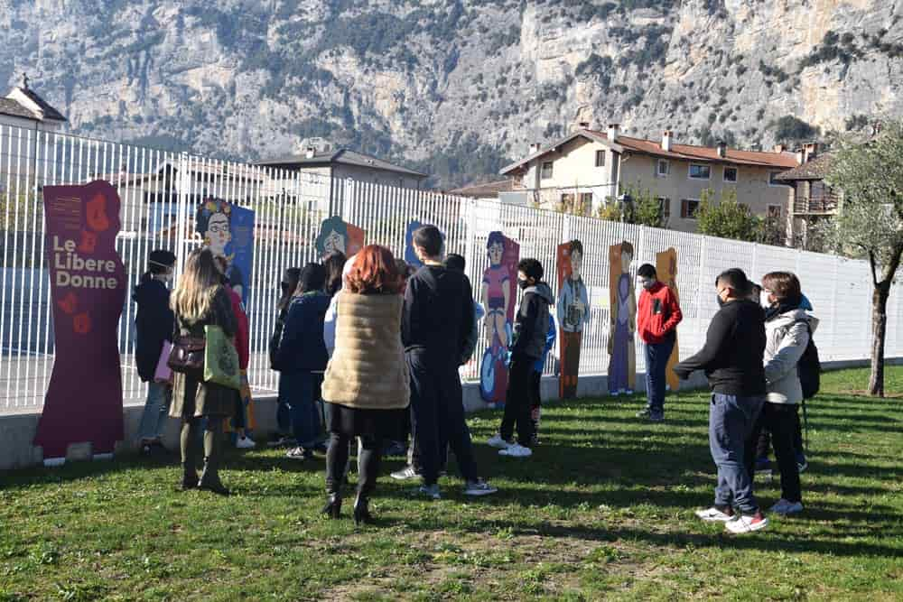 Le Libere Donne - Scuola3 w