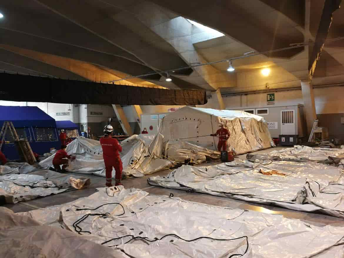 protezione civile ospedale campo a torino 3