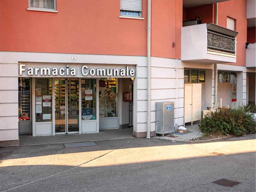 P1120060 farmacia comunale bolognano arco