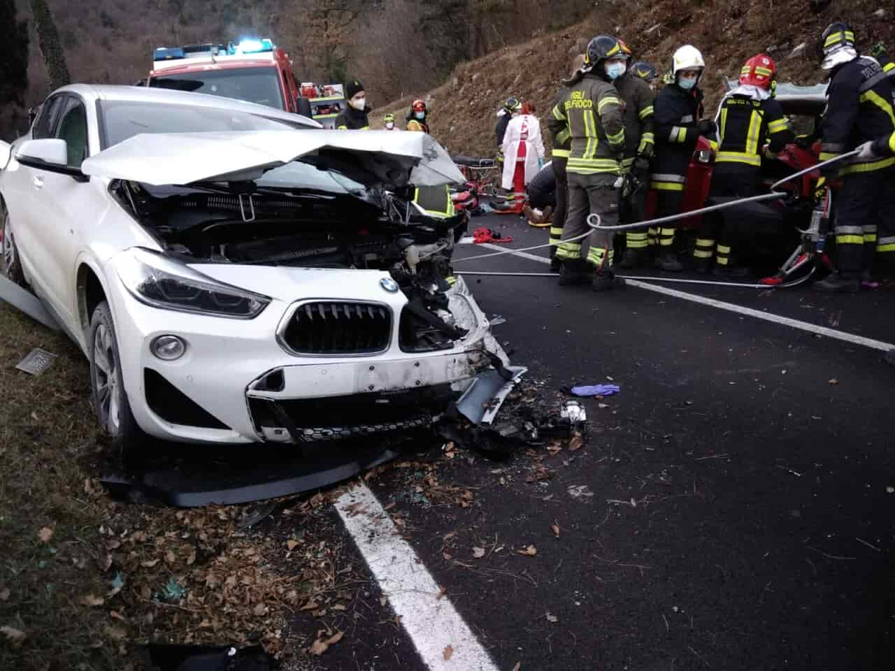 incidente auto pietramurata 7