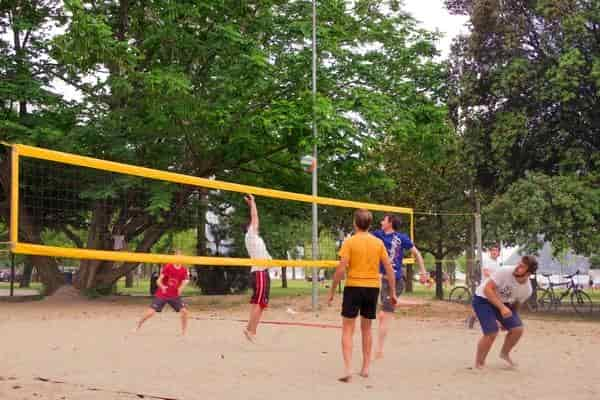 spiaggia beach volley riva sabioni