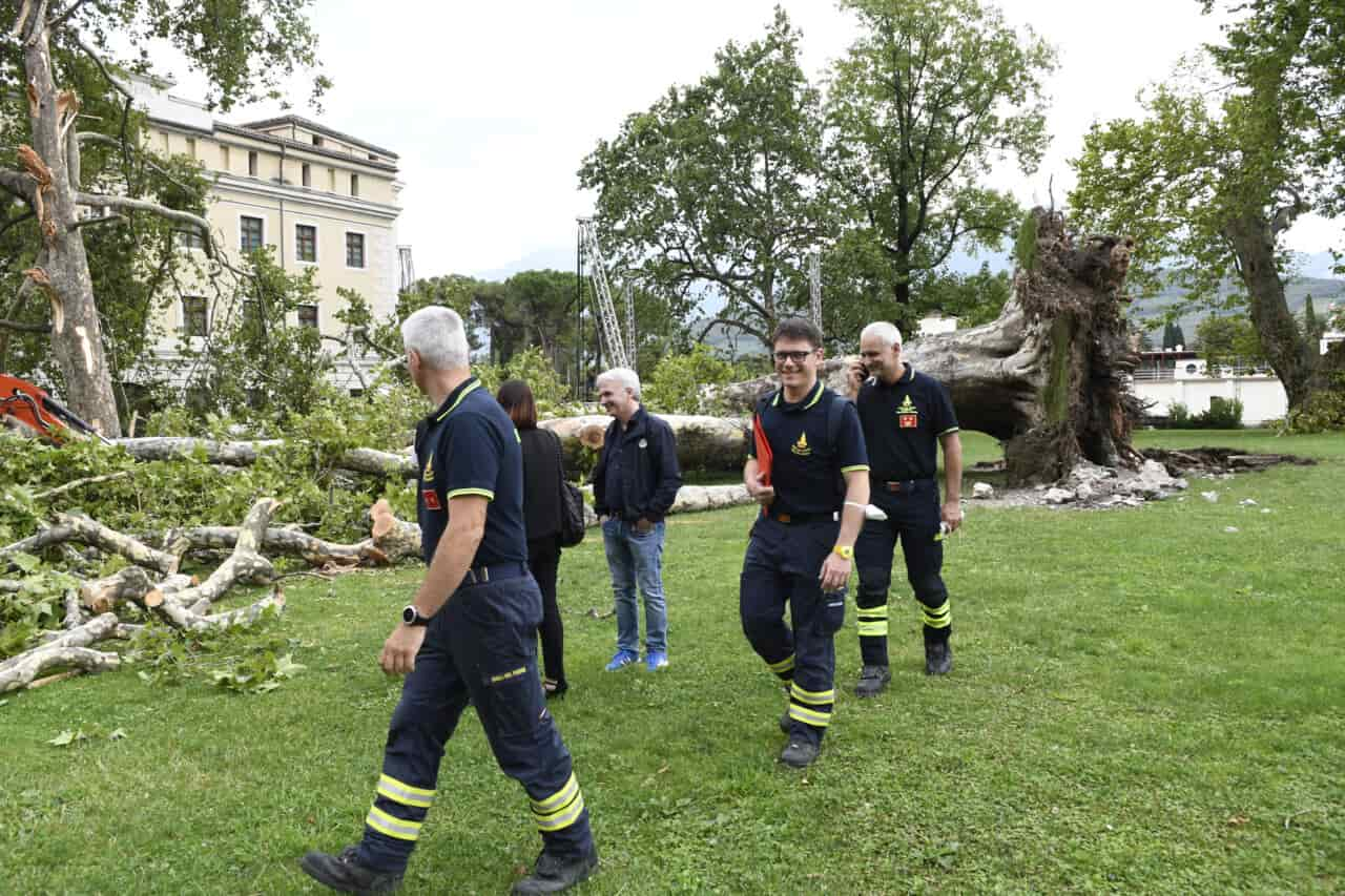 _DSC4484 DANNI MALTEMPO BUFERA RIVA ALBERO ROCCA