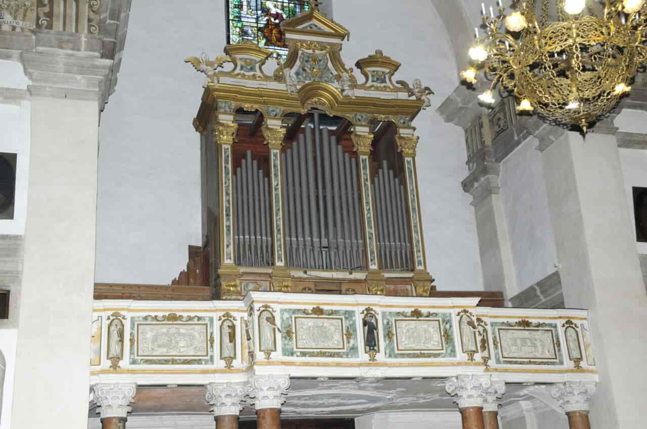 _DSC7813 COLLEGIATA ORGANO CHIESA ANTICO POSSIBILE RESTAURO ARCO