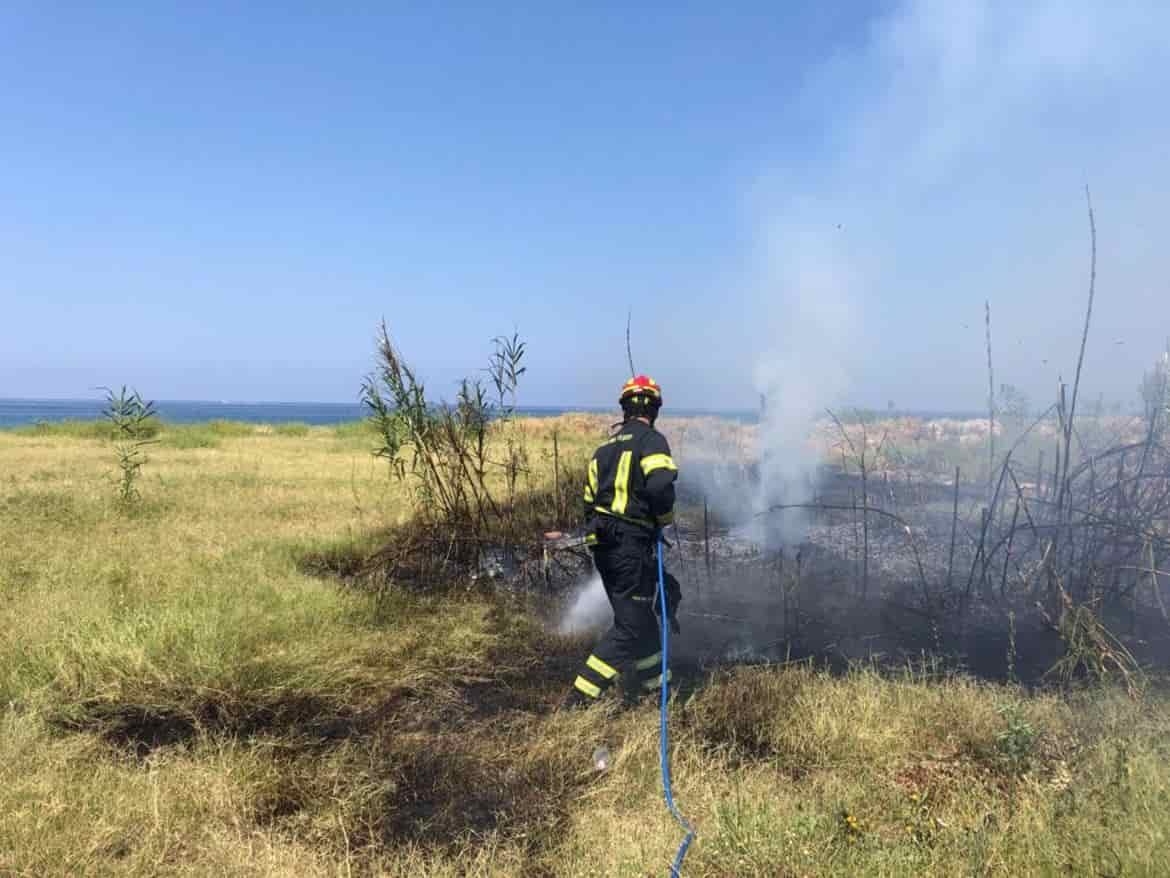 INCENDI SICILIA VIGILI FUOCO RIVA TRENTINO 2