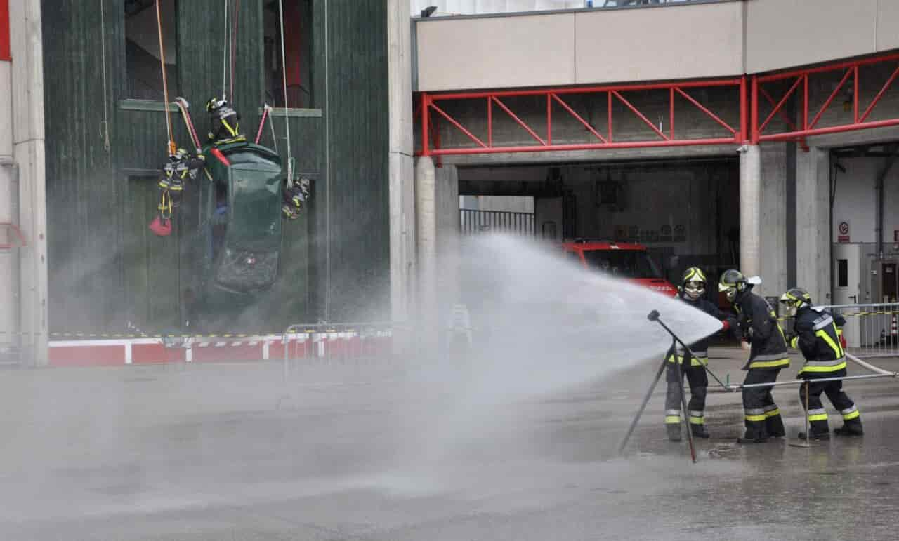 esercitazione vigili del fuoco DSC_9573r