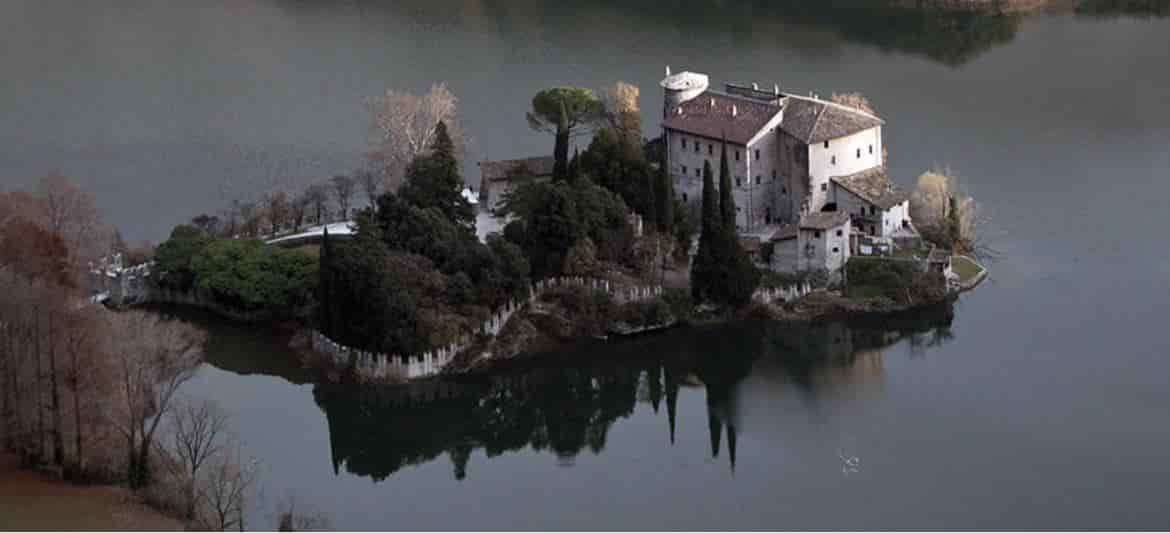 Lago-di-Toblino-Trentino-Cultura_imagefullwide