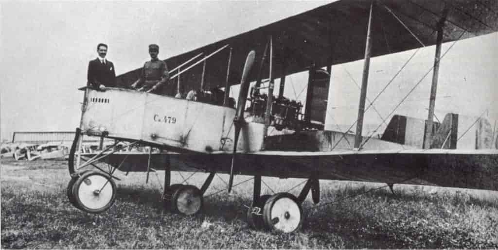 Caproni_Ca.32300hp-Ca.2_with_Gianni_Caproni_on_board