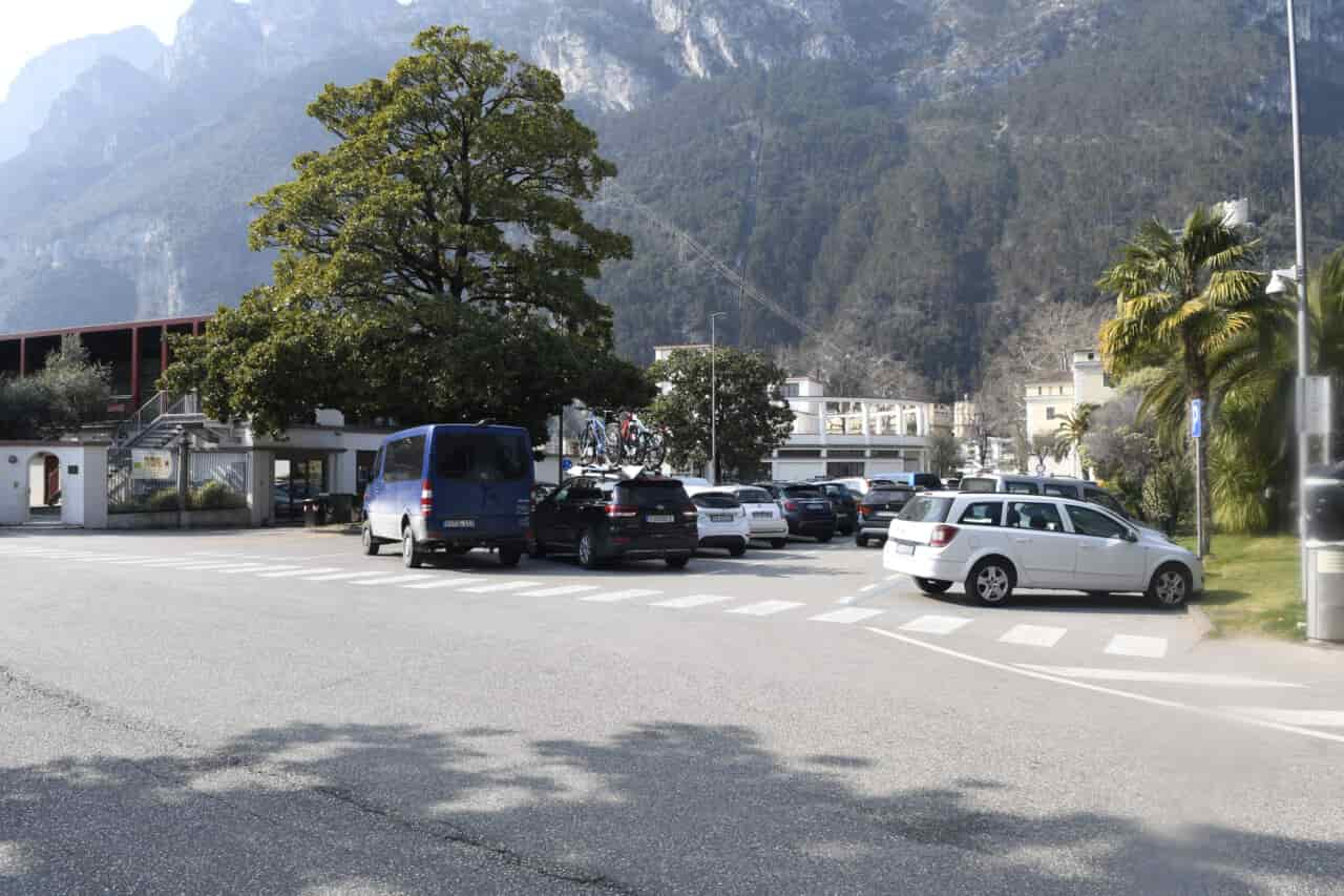 20220305_DSC2845 PARCHEGGIO SPIAGGA ULIVI FRAGLIA RIVA