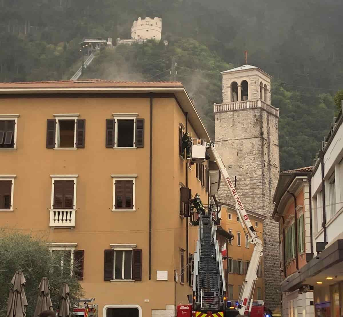 incendio casa bresciani riva