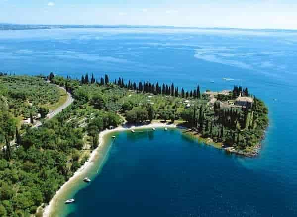 punta san vigilio parco-baia-delle-sirene