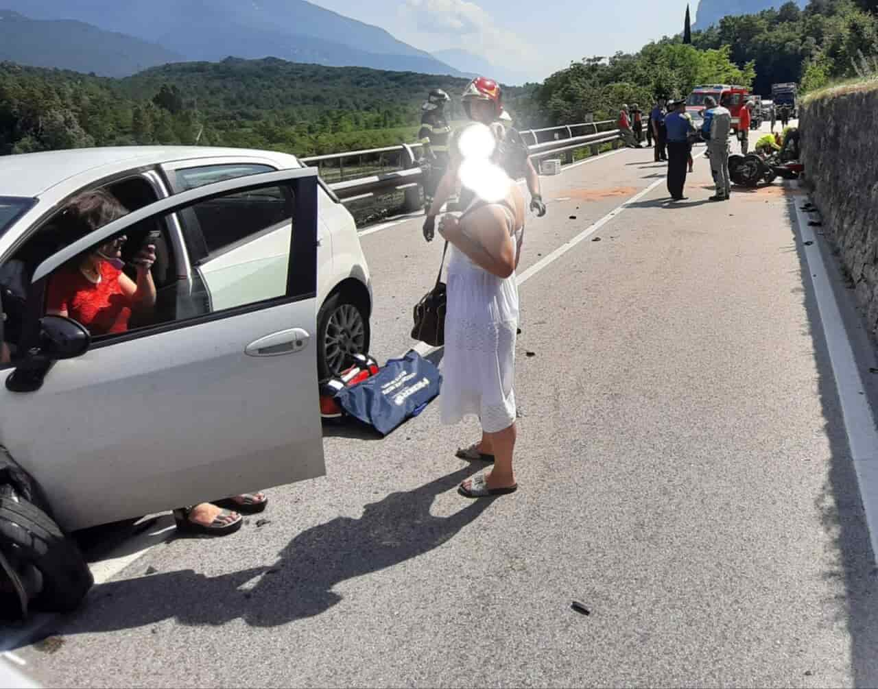 INCIDENTE AUTO MOTO PIETRAMURATA IMG-20220617-WA0010