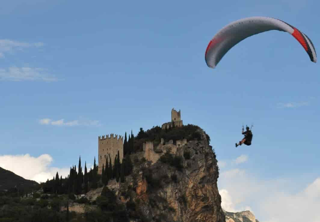 PARAPENDIO CASTELLO ARCO