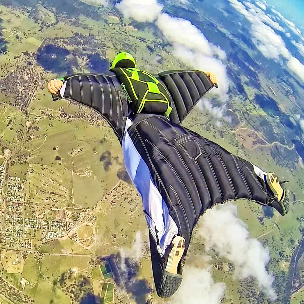 Wingsuit-First-Flight-Course-Weekend-with-Chris-Byrnes-sq