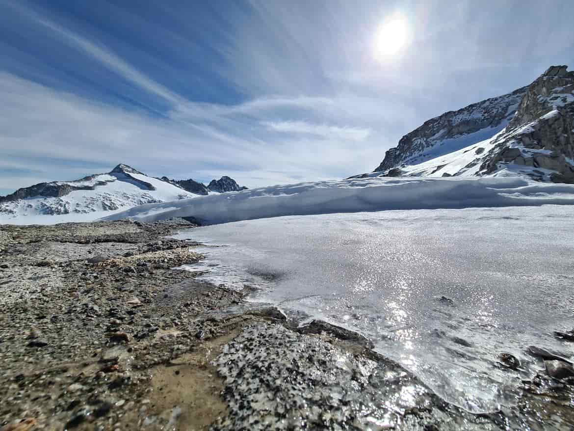 GHIACCIAIO LAGO ALPINO SICCITà 20230221-131735_imagefullwide