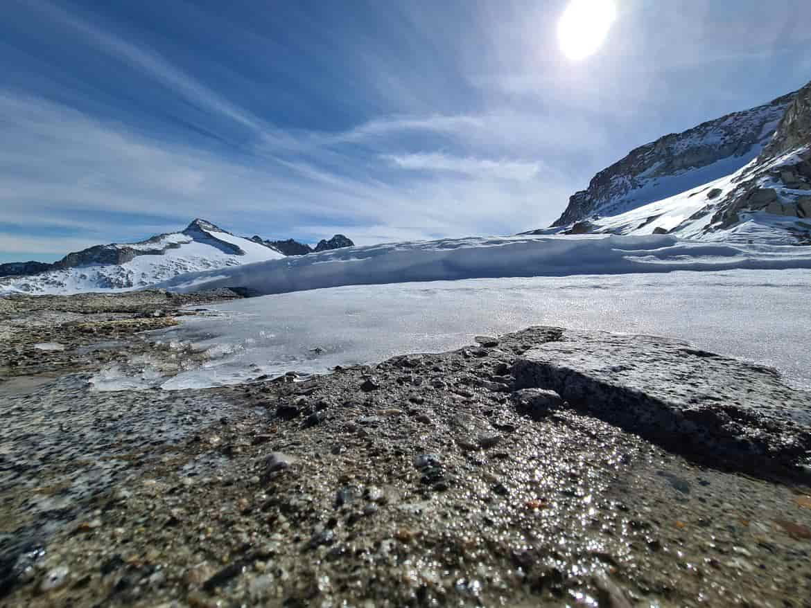 GHIACCIAIO LAGO ALPINO SICCITà 20230221-131806_imagefullwide