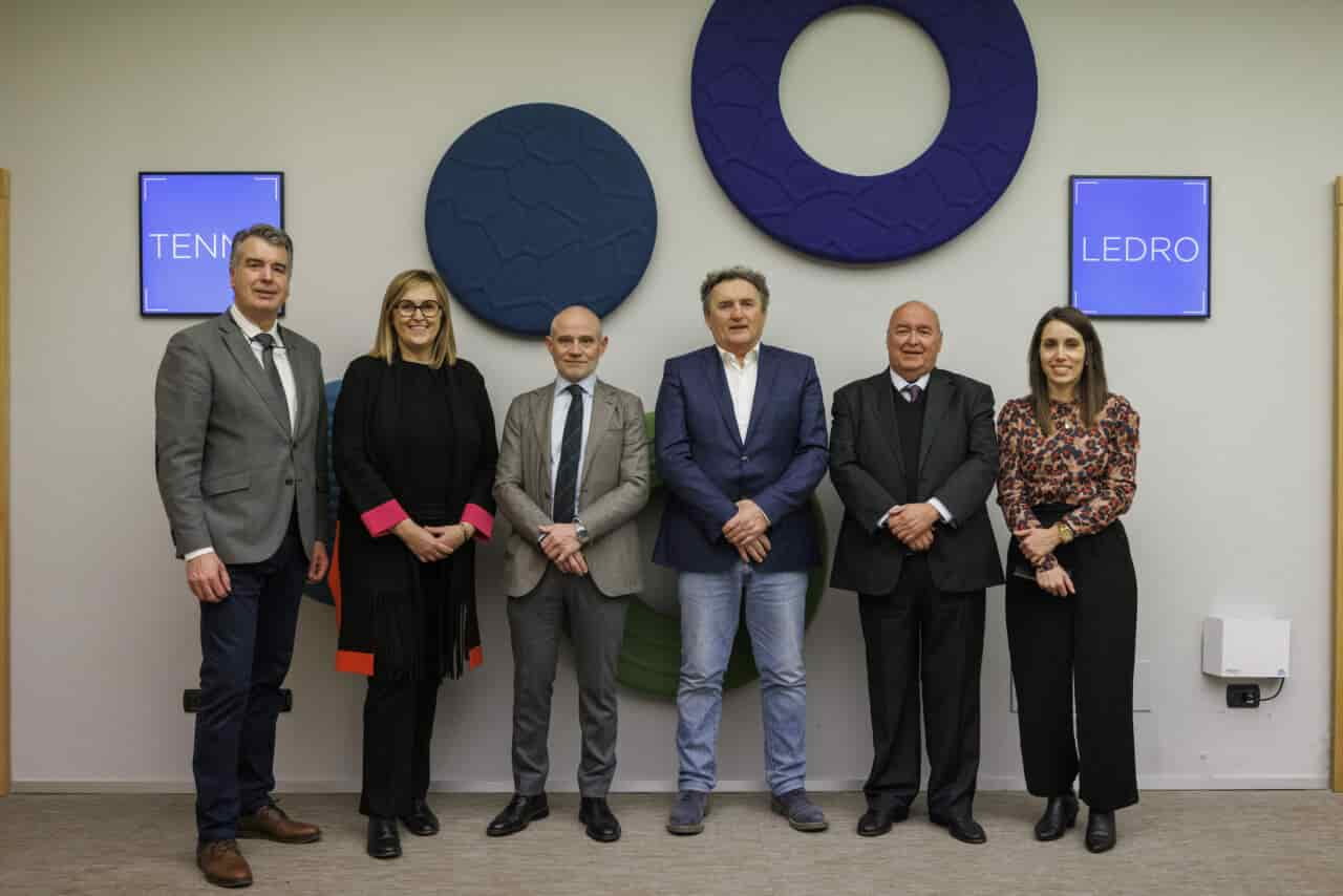 da-sx-Alberto-Alonso-Alessandra-Albarelli-Victor-Caramanzana-Roberto-Pellegrini-Gianni-Bort-Maria-Robles-1280x854.jpg