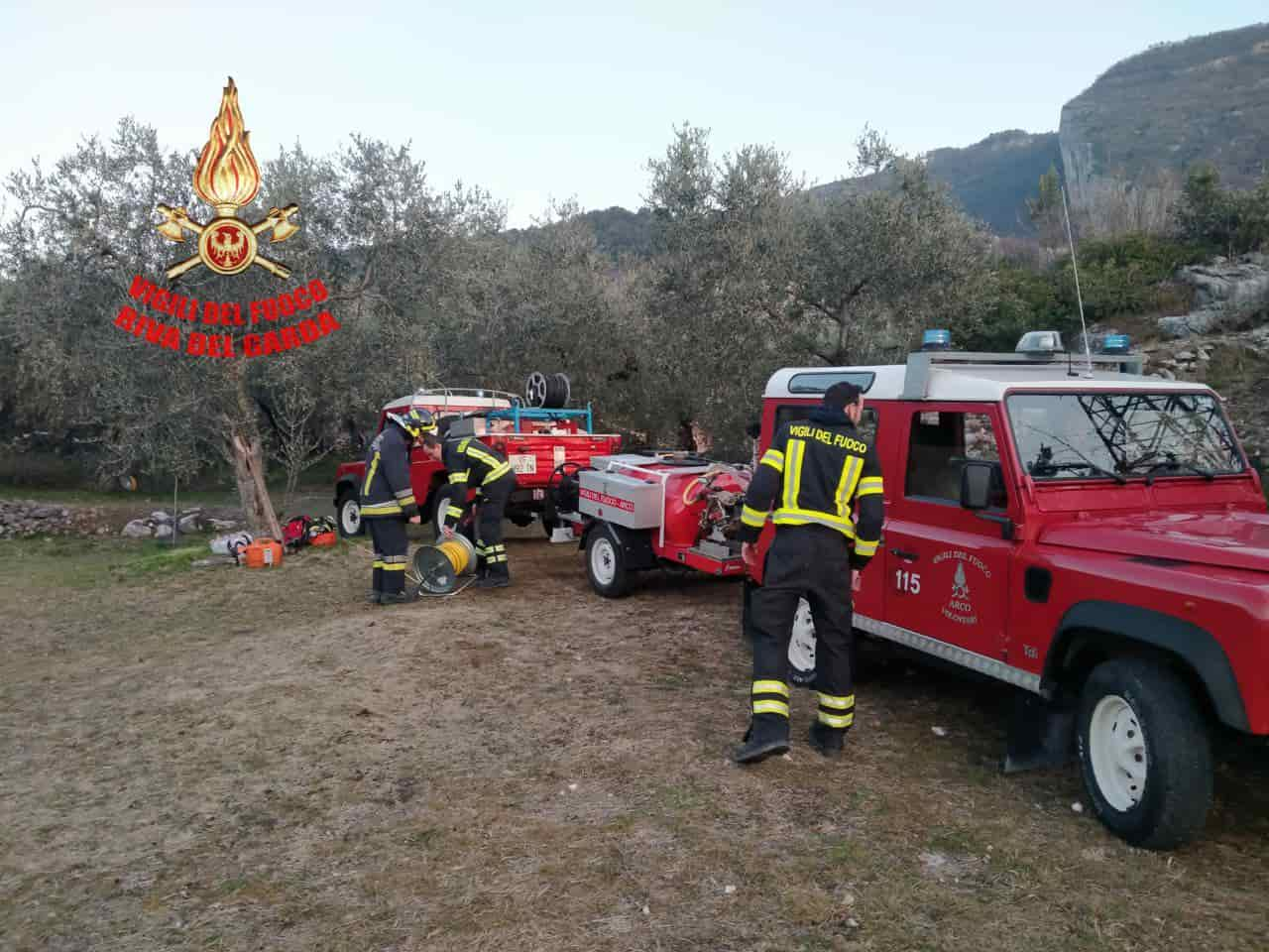 incendio busatte torbole 2